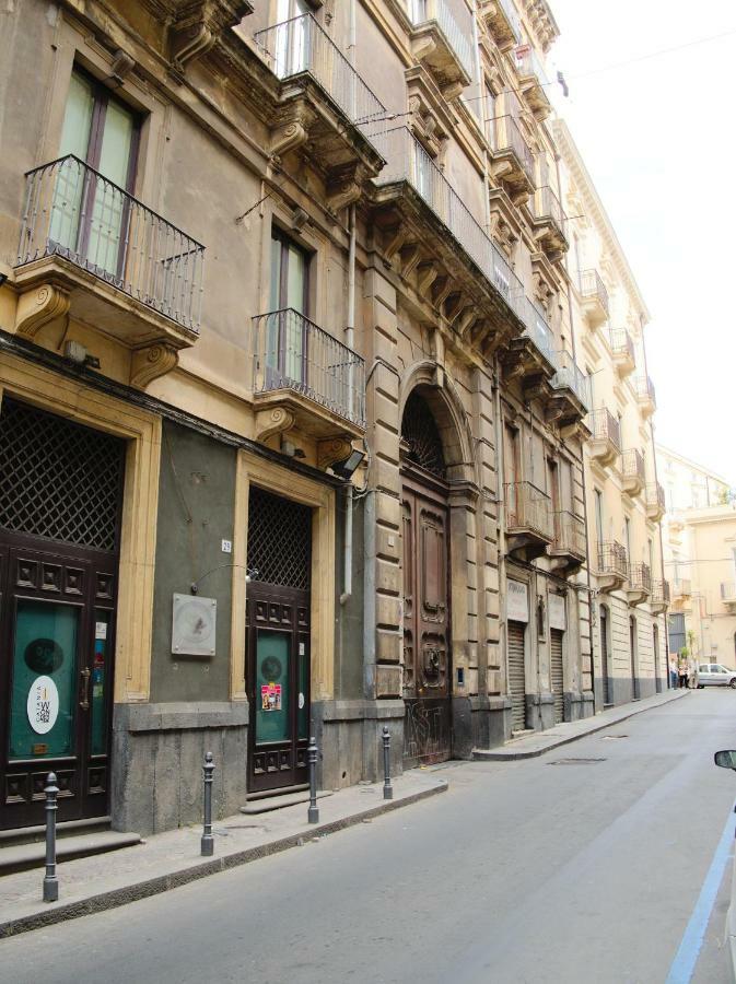 Katane Apartment Katania Zewnętrze zdjęcie